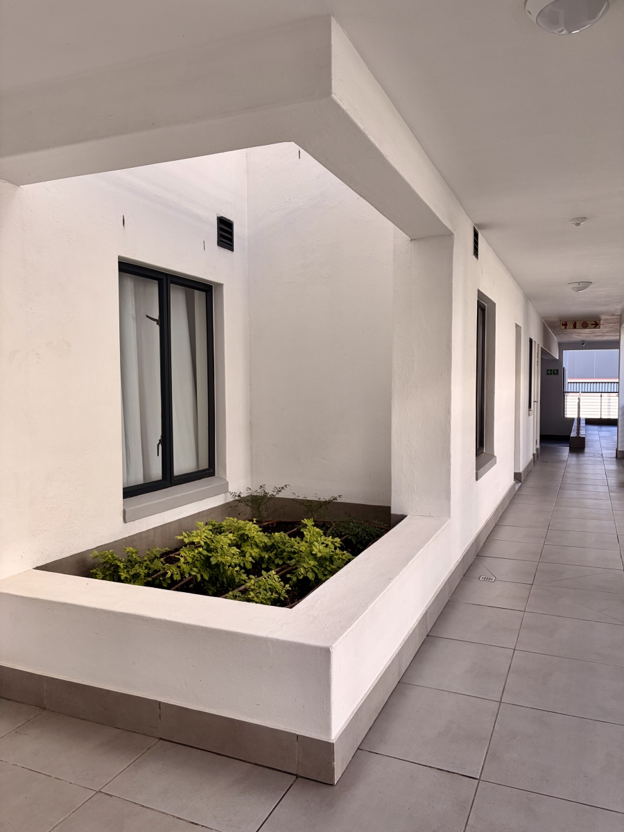 2 Bedroom Property for Sale in La Colline Western Cape